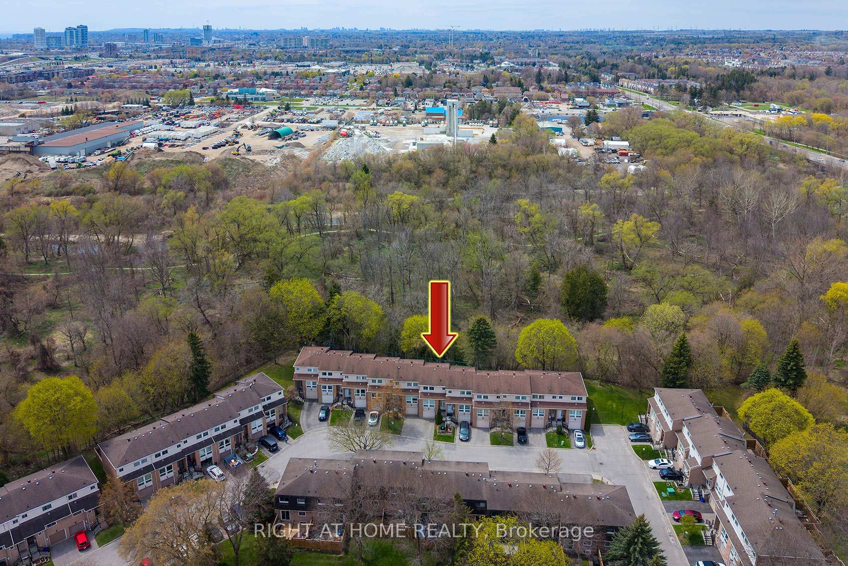 67 Willows Lane, Ajax — photo 3 of 5