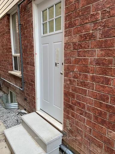44 Howling Crescent Basement, Ajax, ON L1S 7N8 — Ajax, Ontario