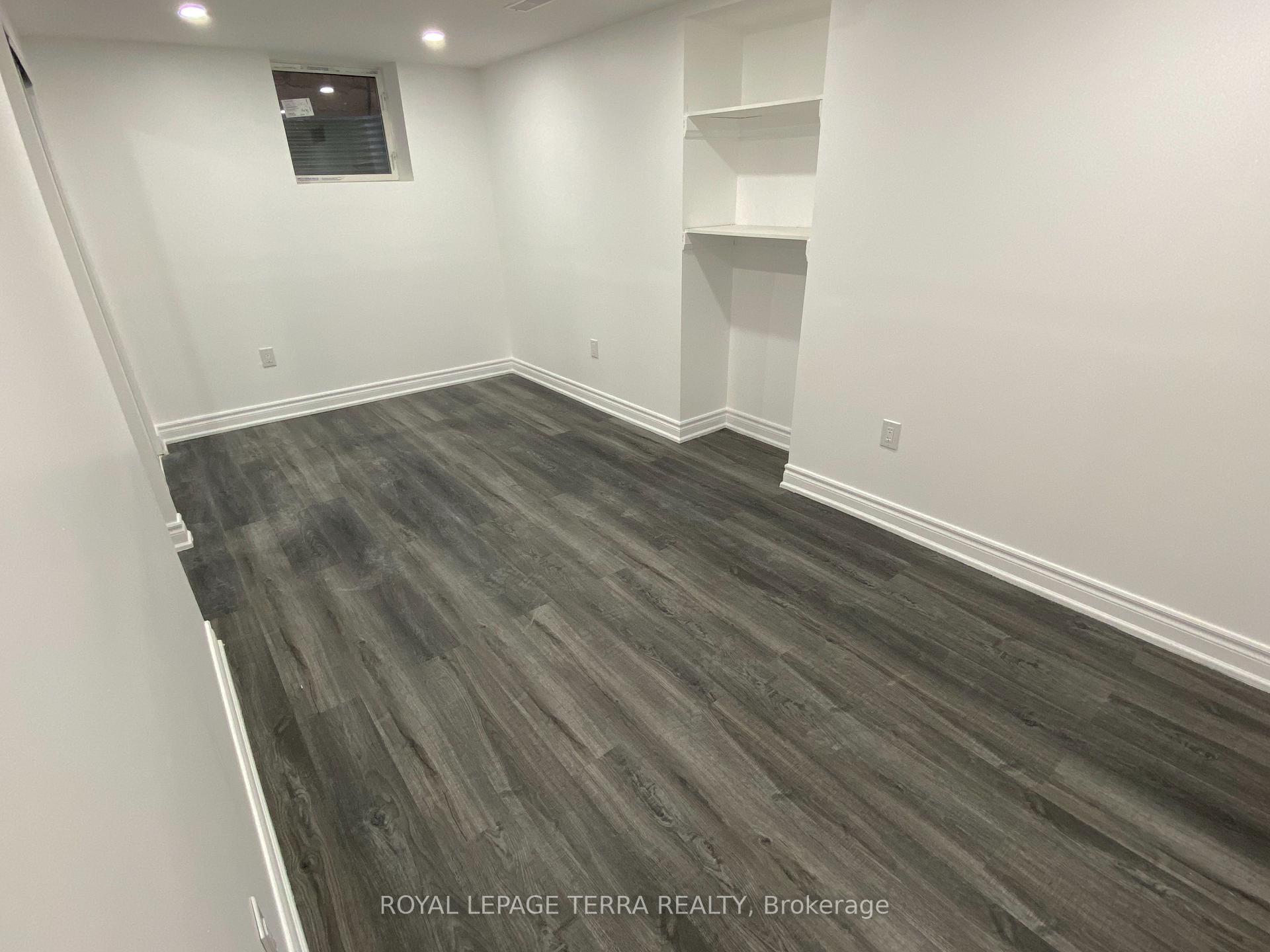 44 Howling Crescent Basement, Ajax — photo 4 of 5