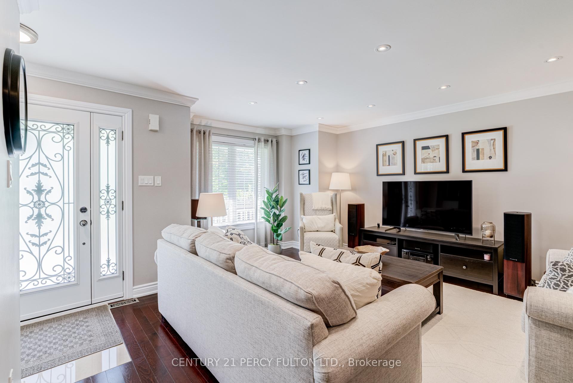 523 Church Street N, Ajax — photo 5 of 5