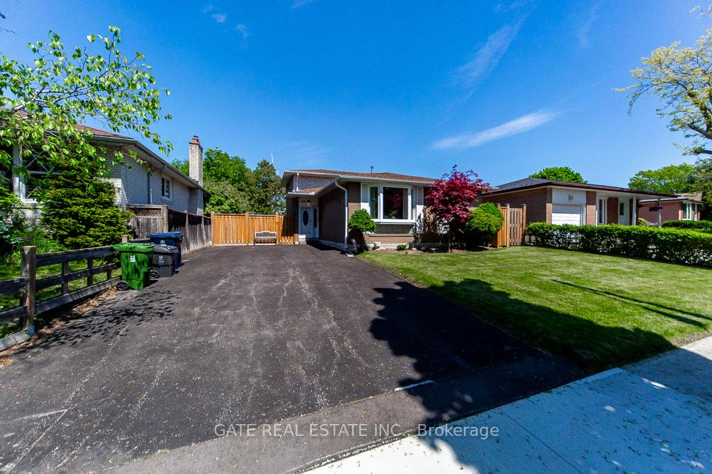 89 Amberjack Boulevard, Toronto E09, ON M1H 2J6 — Toronto E09, Ontario
