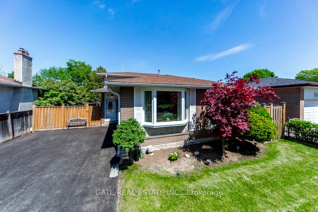 89 Amberjack Boulevard, Toronto E09 — photo 3 of 5
