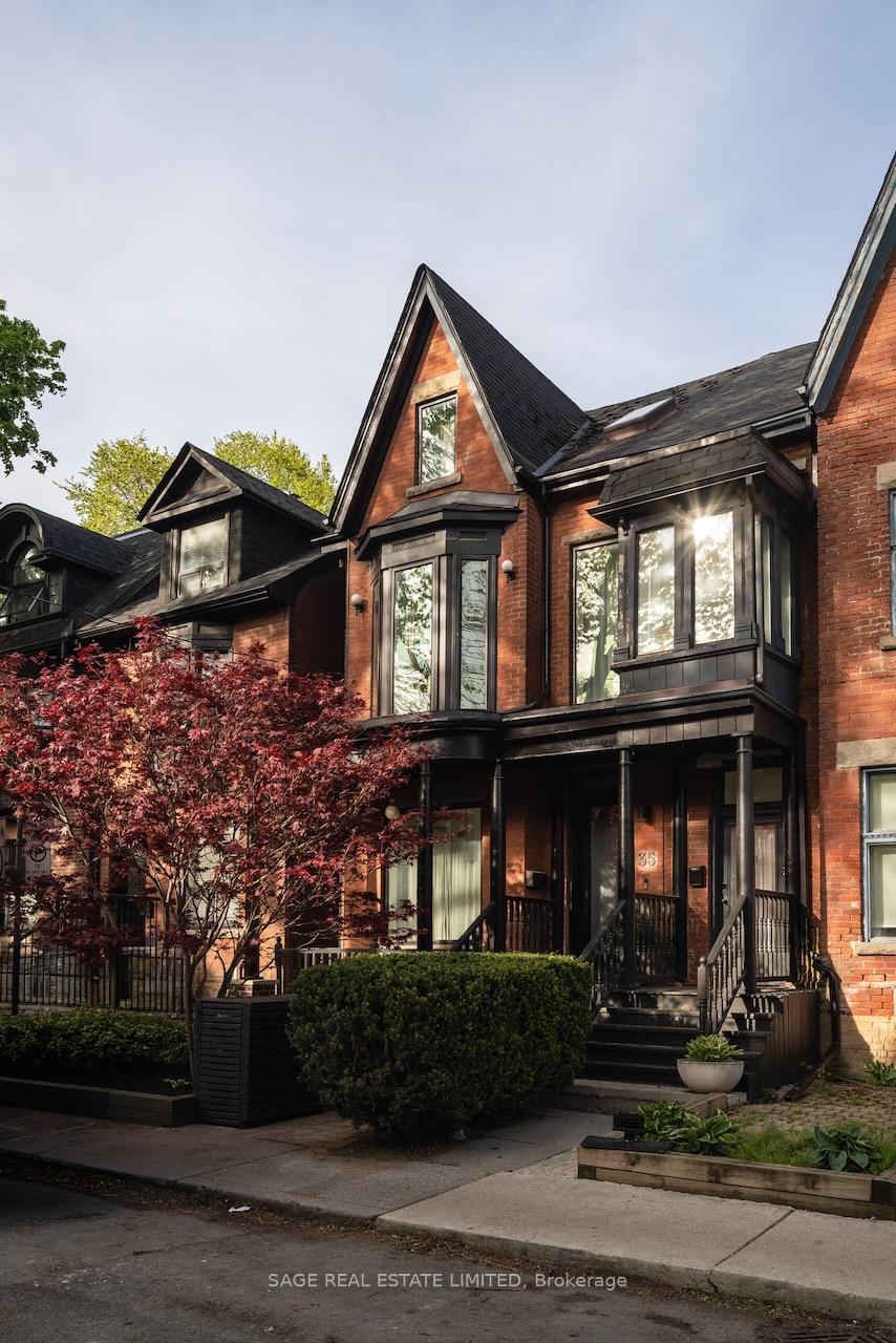 35 Grant Street, Toronto E01 — photo 2 of 5