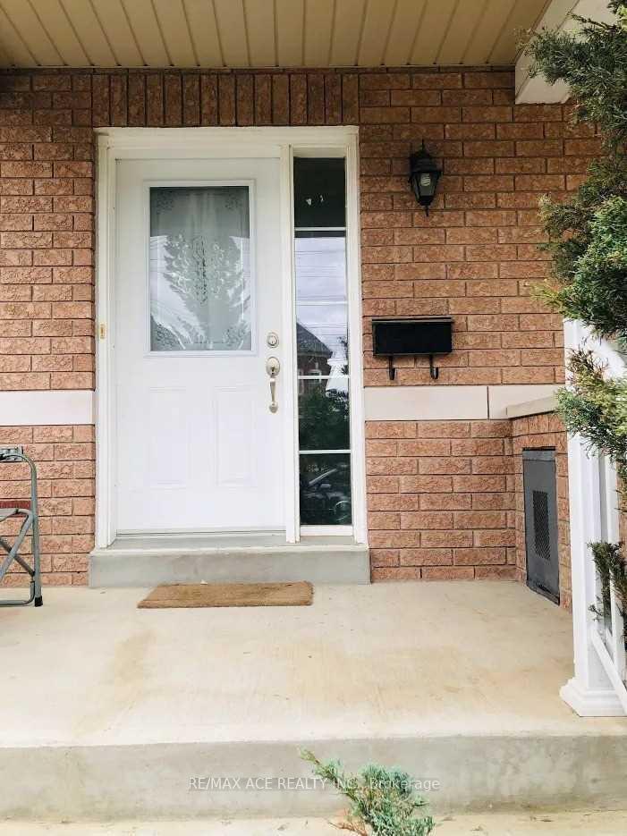 99 Atherton Avenue, Ajax — photo 3 of 5
