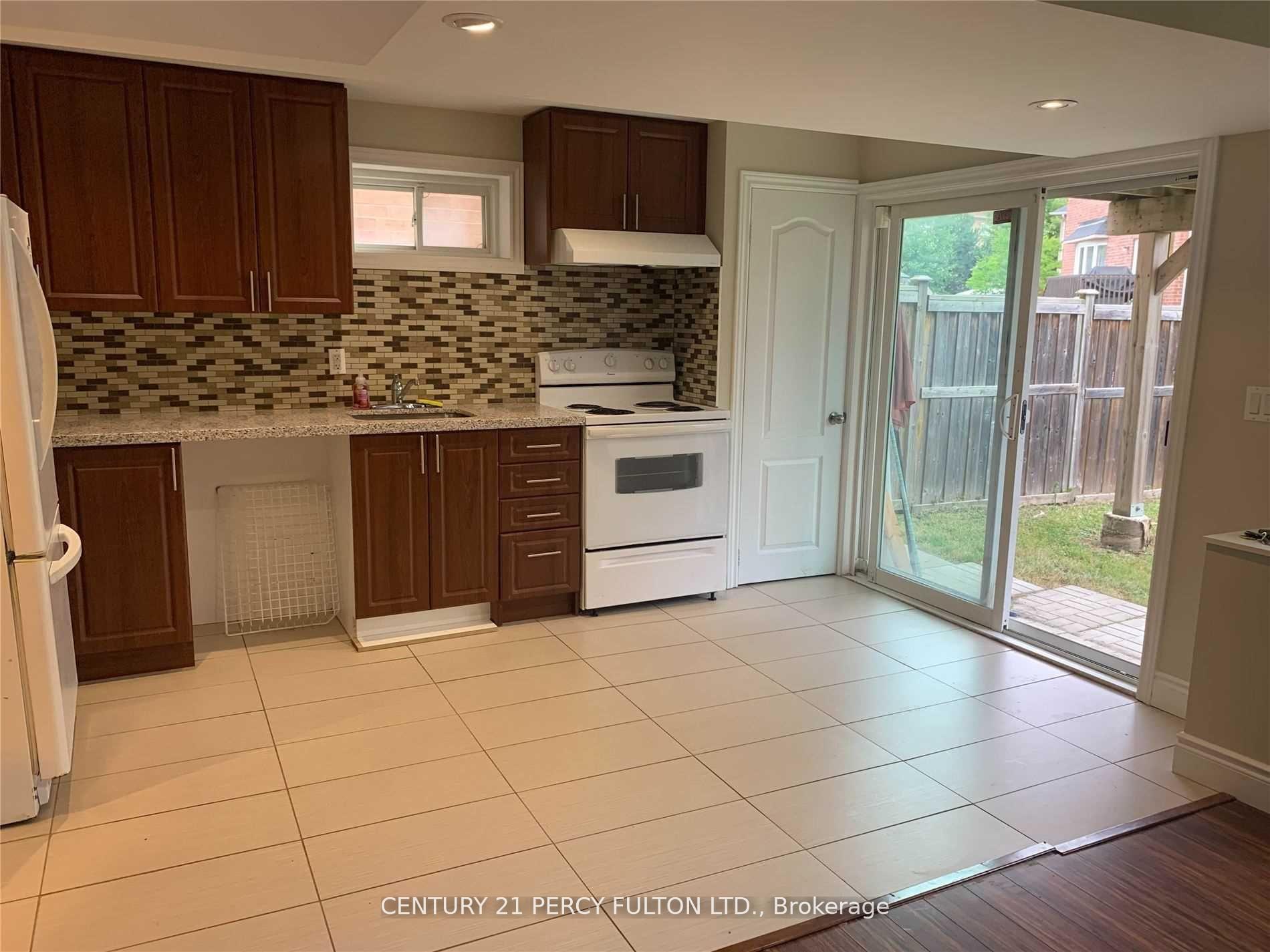 21 Watersplace Avenue, Ajax — photo 5 of 5