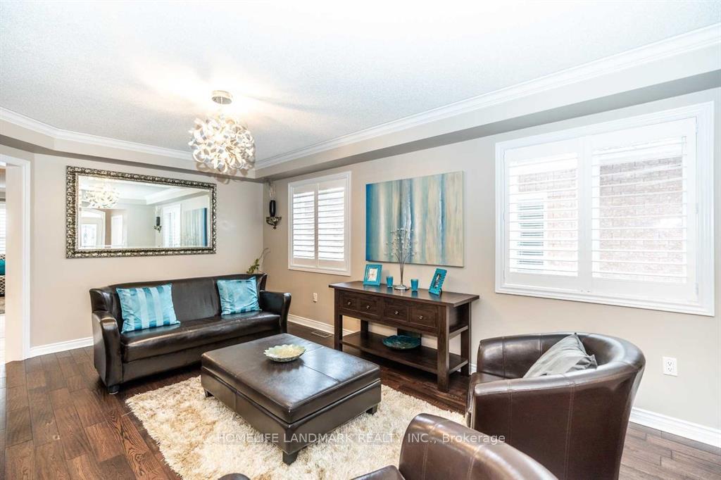 66 Woodcock Avenue Main & Upper, Ajax — photo 3 of 5