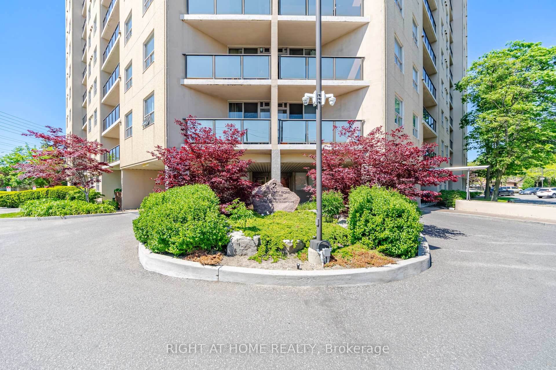 2 Westney Road N 108, Ajax — photo 2 of 5