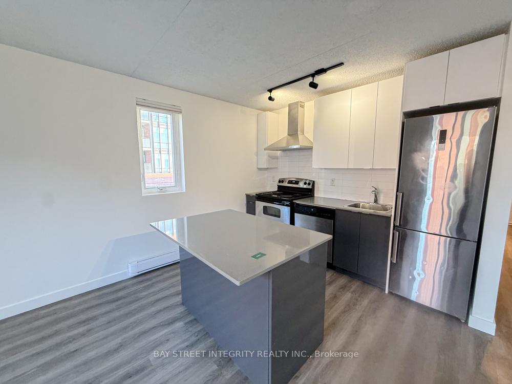 678 Queen Street E Unit 7, Toronto E01 — photo 5 of 5
