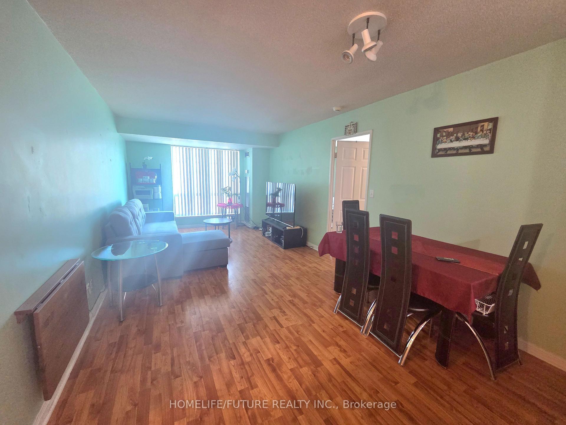 1 Lee Centre Drive 1209, Toronto E09 — photo 4 of 5