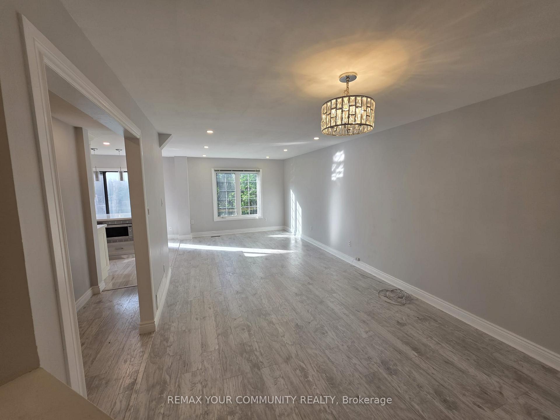 62 Deverill Crescent, Ajax — photo 3 of 5