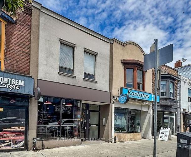 588 Danforth Avenue 3, Toronto E03 — photo 2 of 2