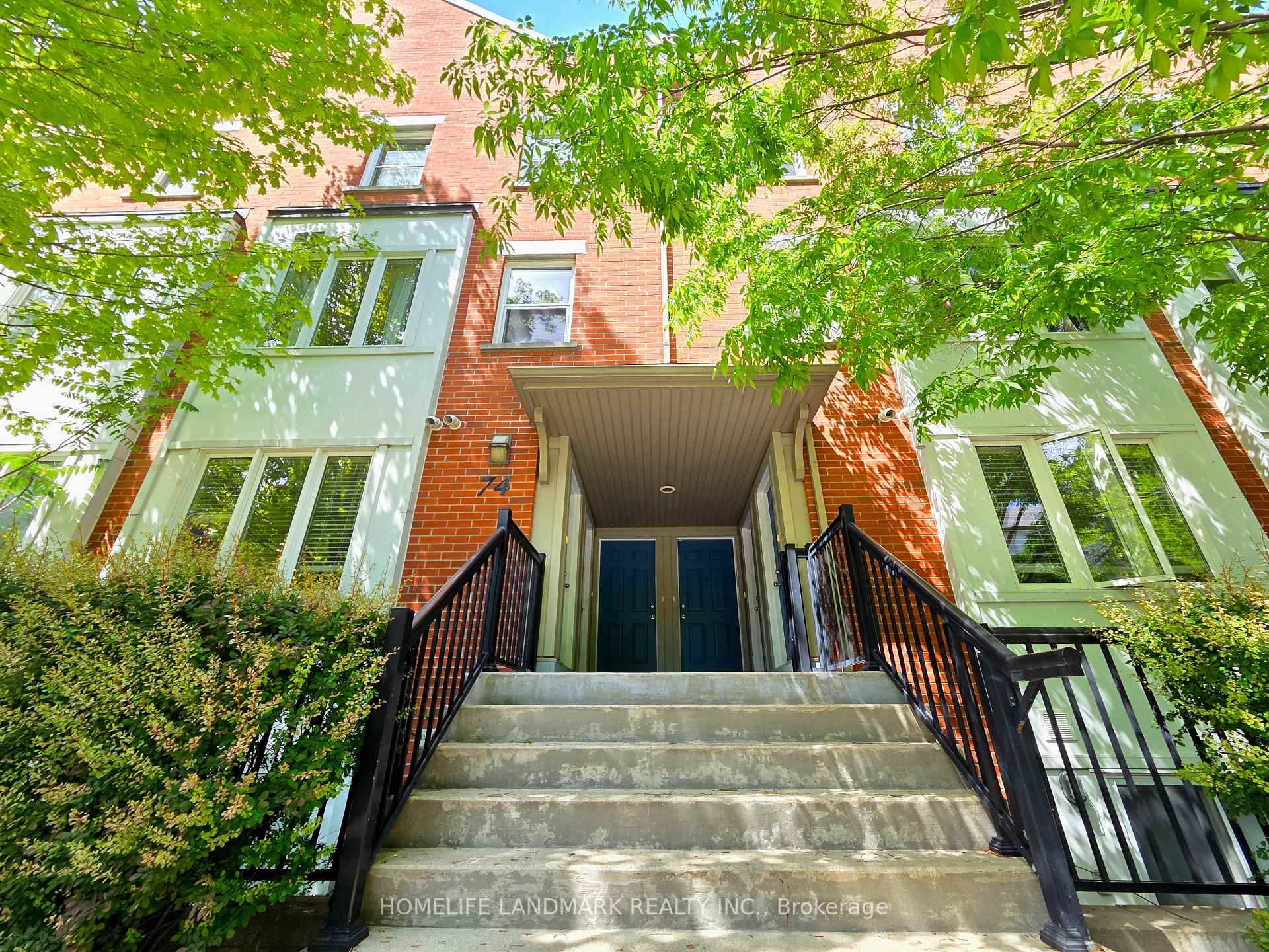 74 Munro Street 2, Toronto E01, ON M4M 2S9 — Toronto E01, Ontario