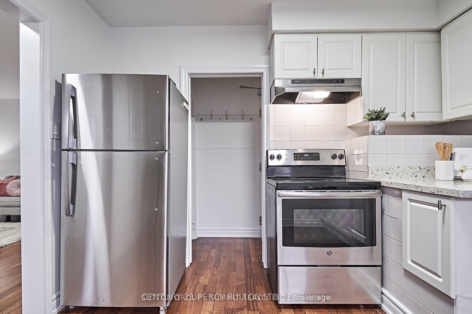 48 Tulloch Drive Main, Ajax — photo 4 of 5