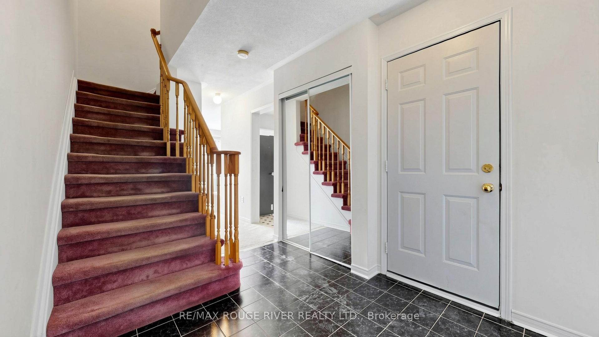 4 Trowell Lane, Ajax — photo 5 of 5