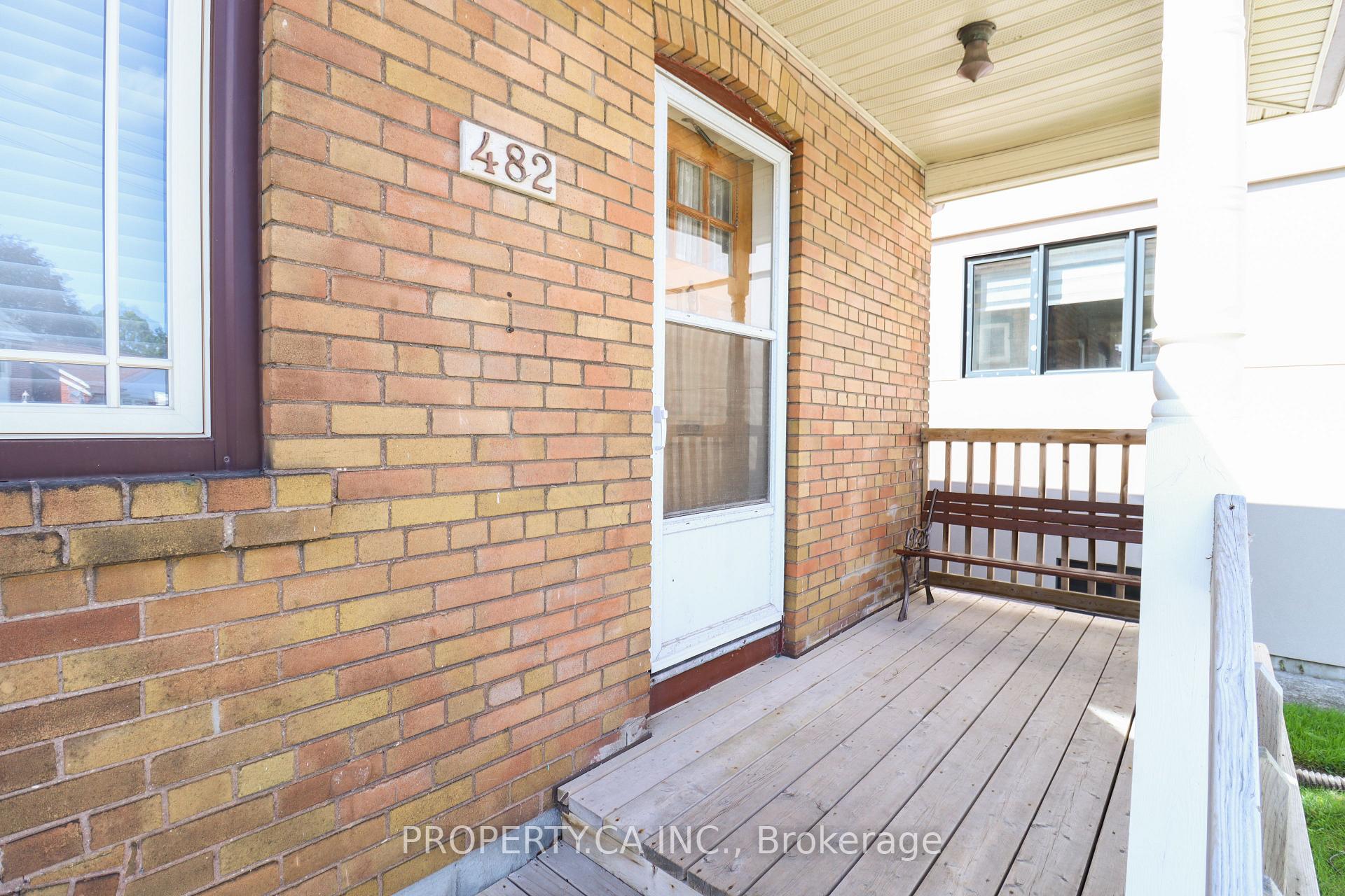482 Donlands Avenue, Toronto E03 — photo 4 of 5