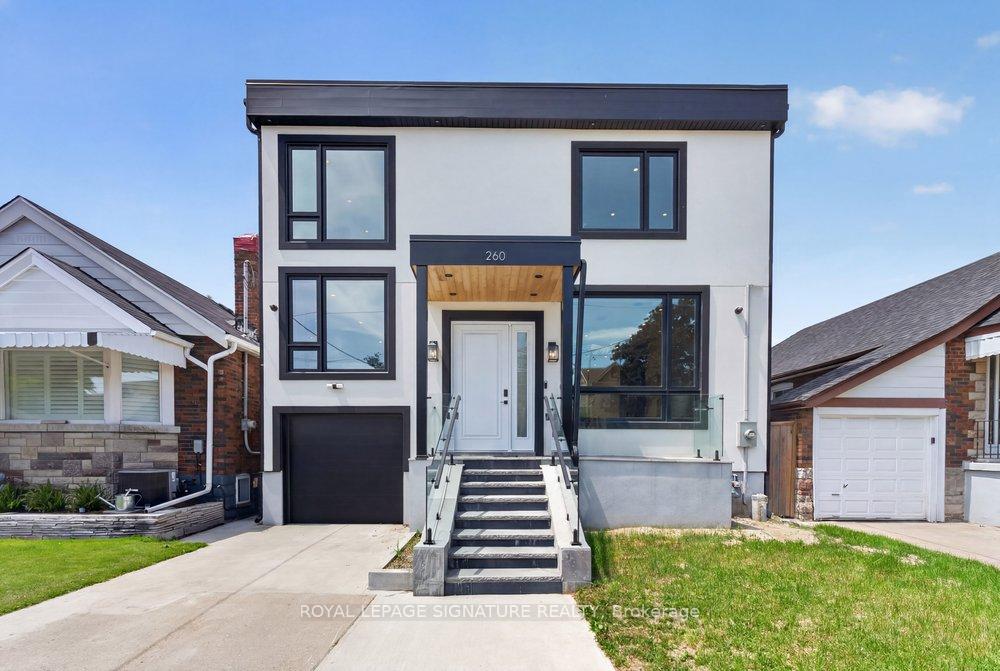 260 Dewhurst Boulevard N, Toronto E03 — photo 2 of 5