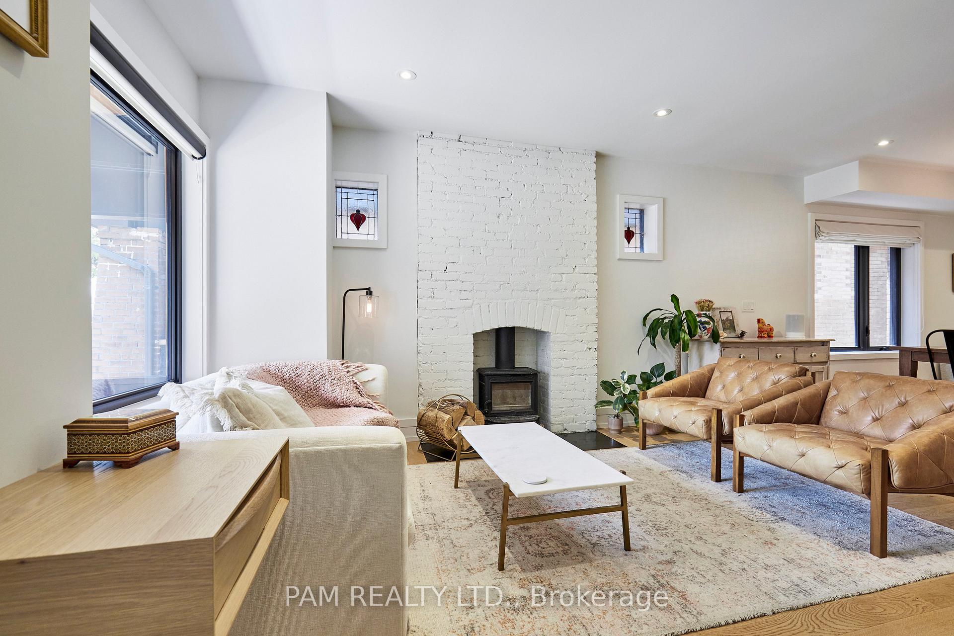 356 Milverton Boulevard, Toronto E03 — photo 5 of 5