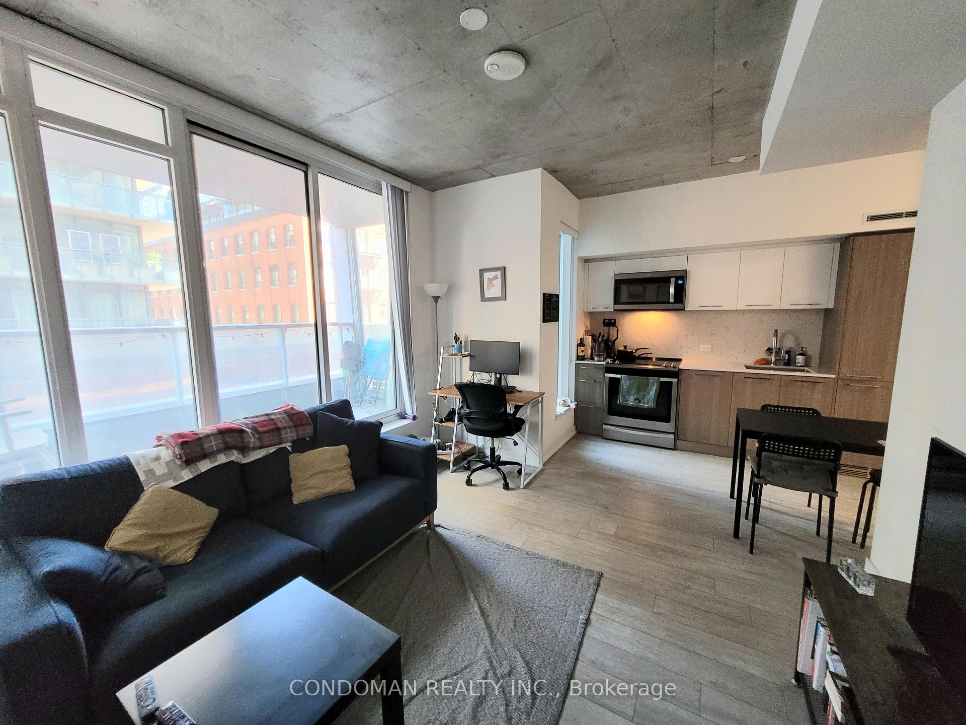 25 Baseball Place 202, Toronto E01 — photo 2 of 5