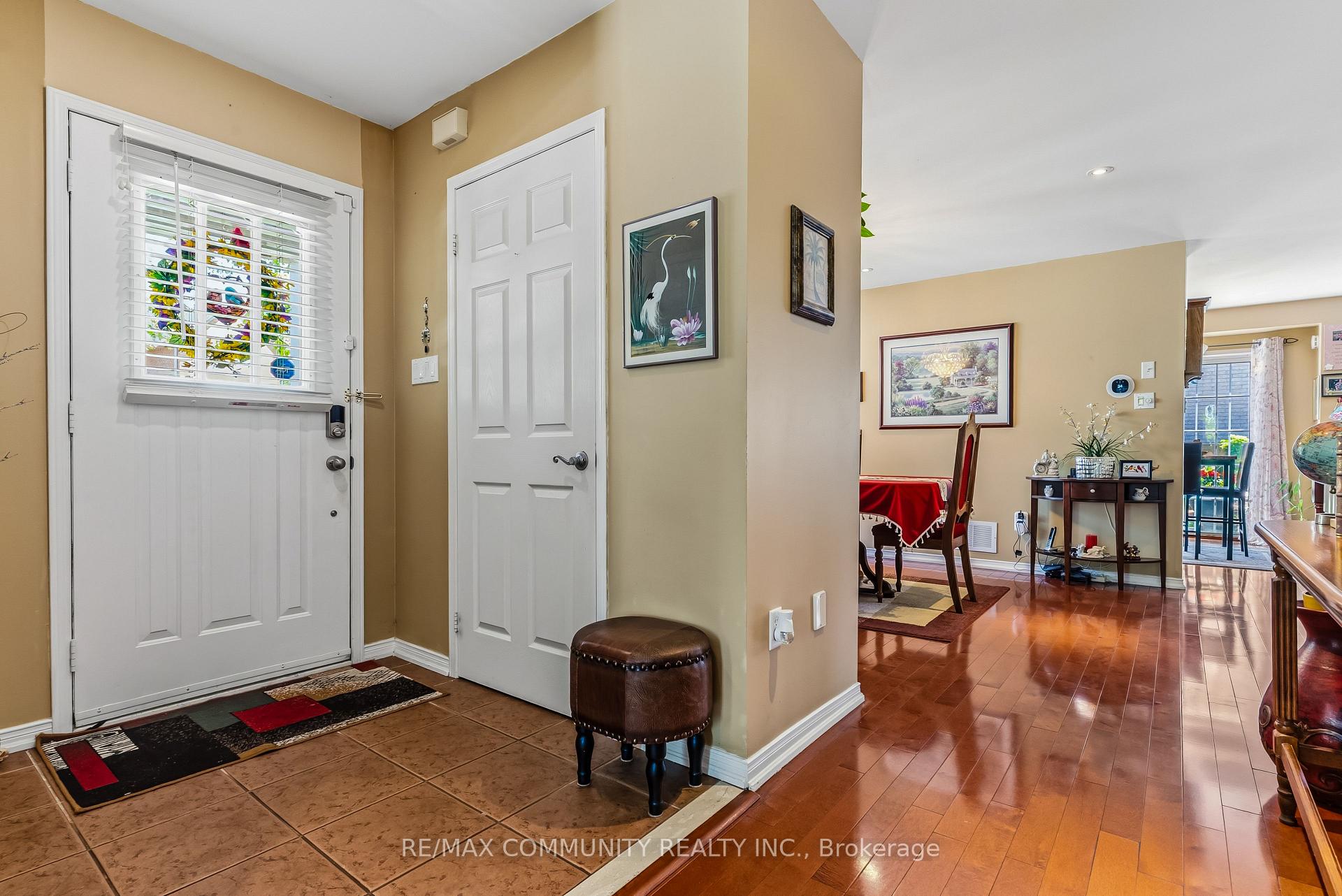 86 Armitage Crescent, Ajax — photo 4 of 5
