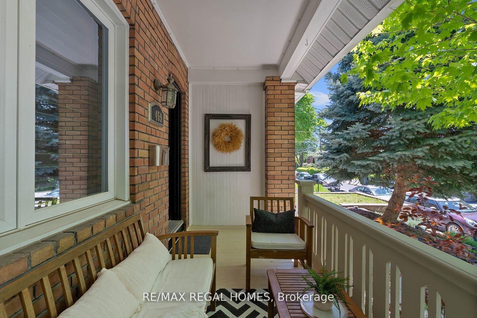 459 Ashdale Avenue, Toronto E01 — photo 2 of 5