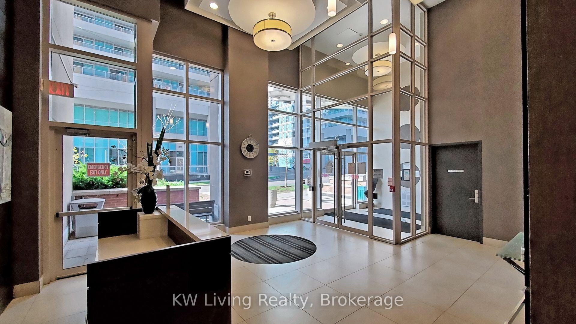 25 Town Centre Court PH3606, Toronto E09 — photo 2 of 5