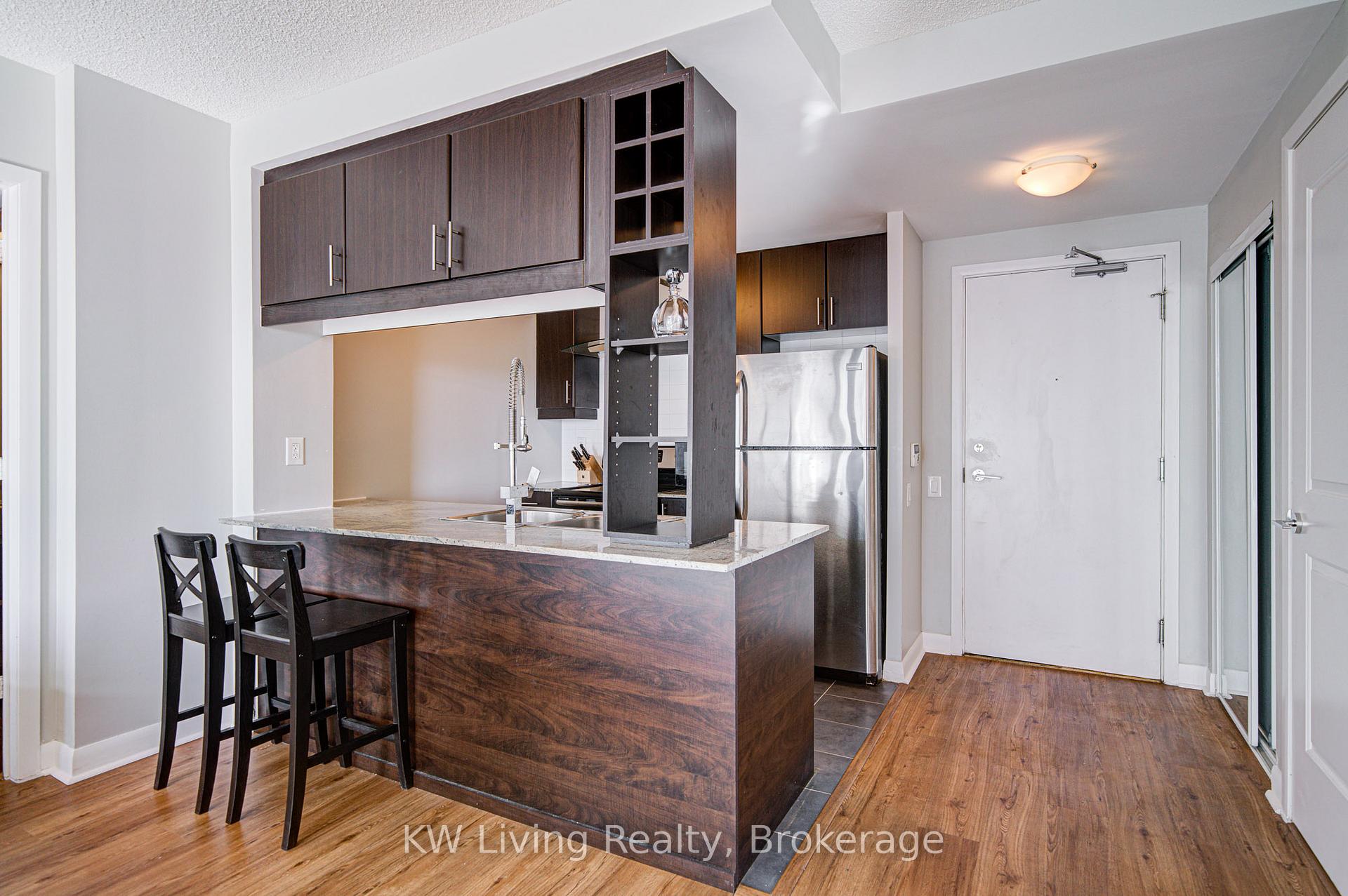 25 Town Centre Court PH3606, Toronto E09 — photo 4 of 5