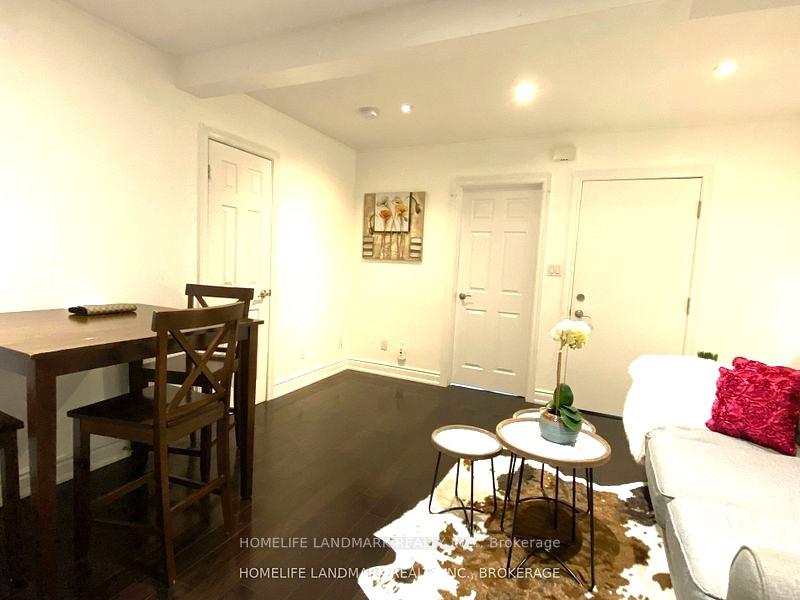 57 Glenside Avenue 2nd, Toronto E01 — photo 5 of 5