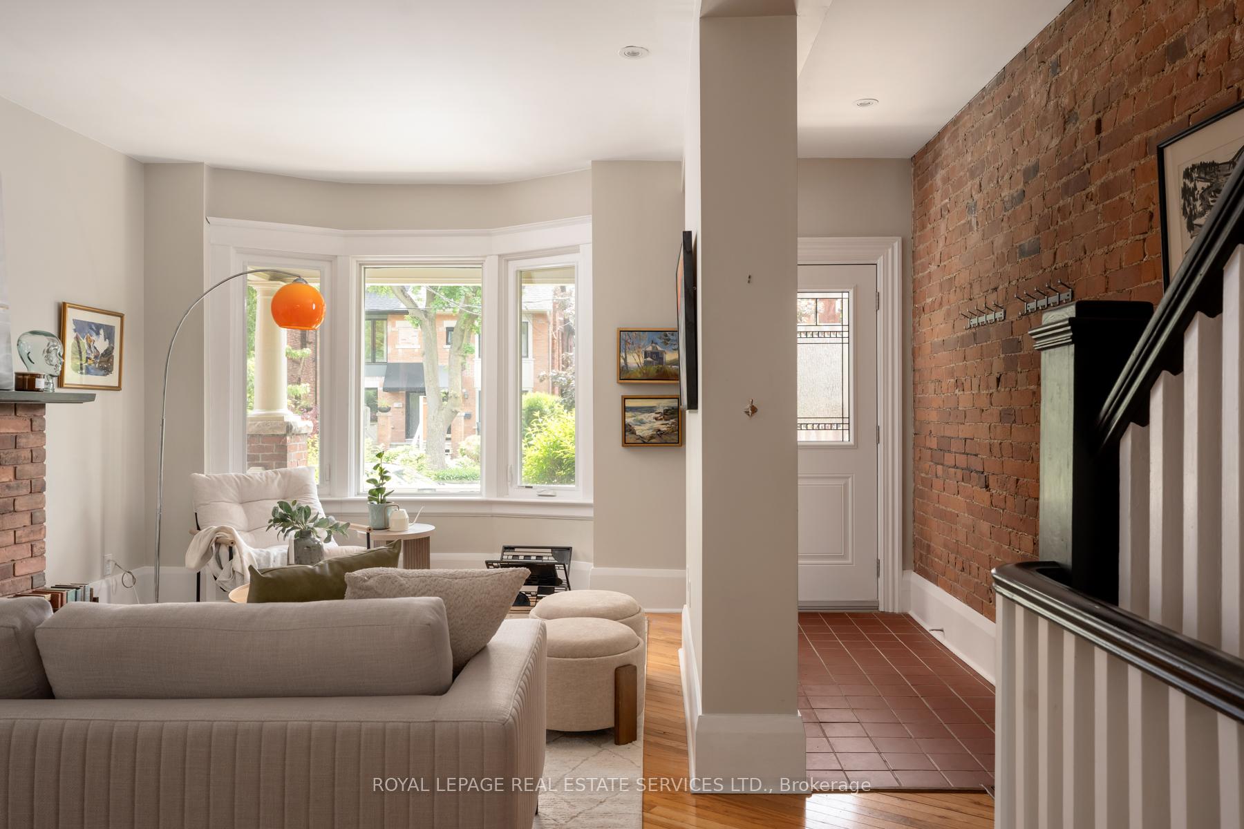 164 Fulton Avenue, Toronto E03 — photo 4 of 5