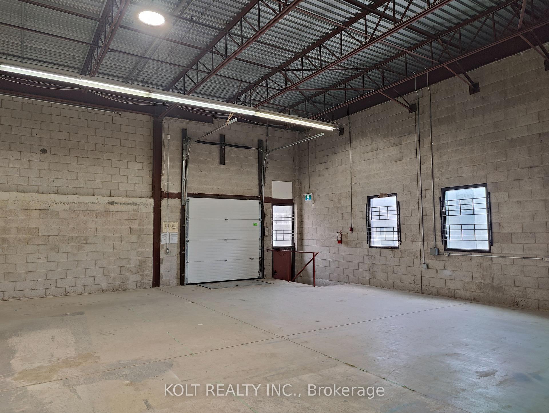 931 Progress Avenue Unit 5, Toronto E09 — photo 3 of 5
