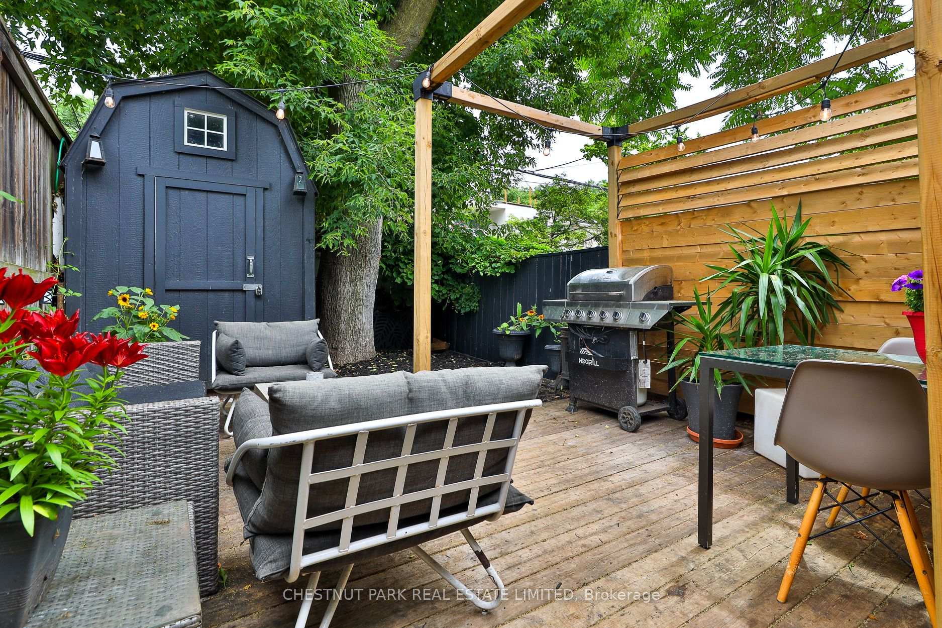 119 Craven Road, Toronto E01 — photo 2 of 5