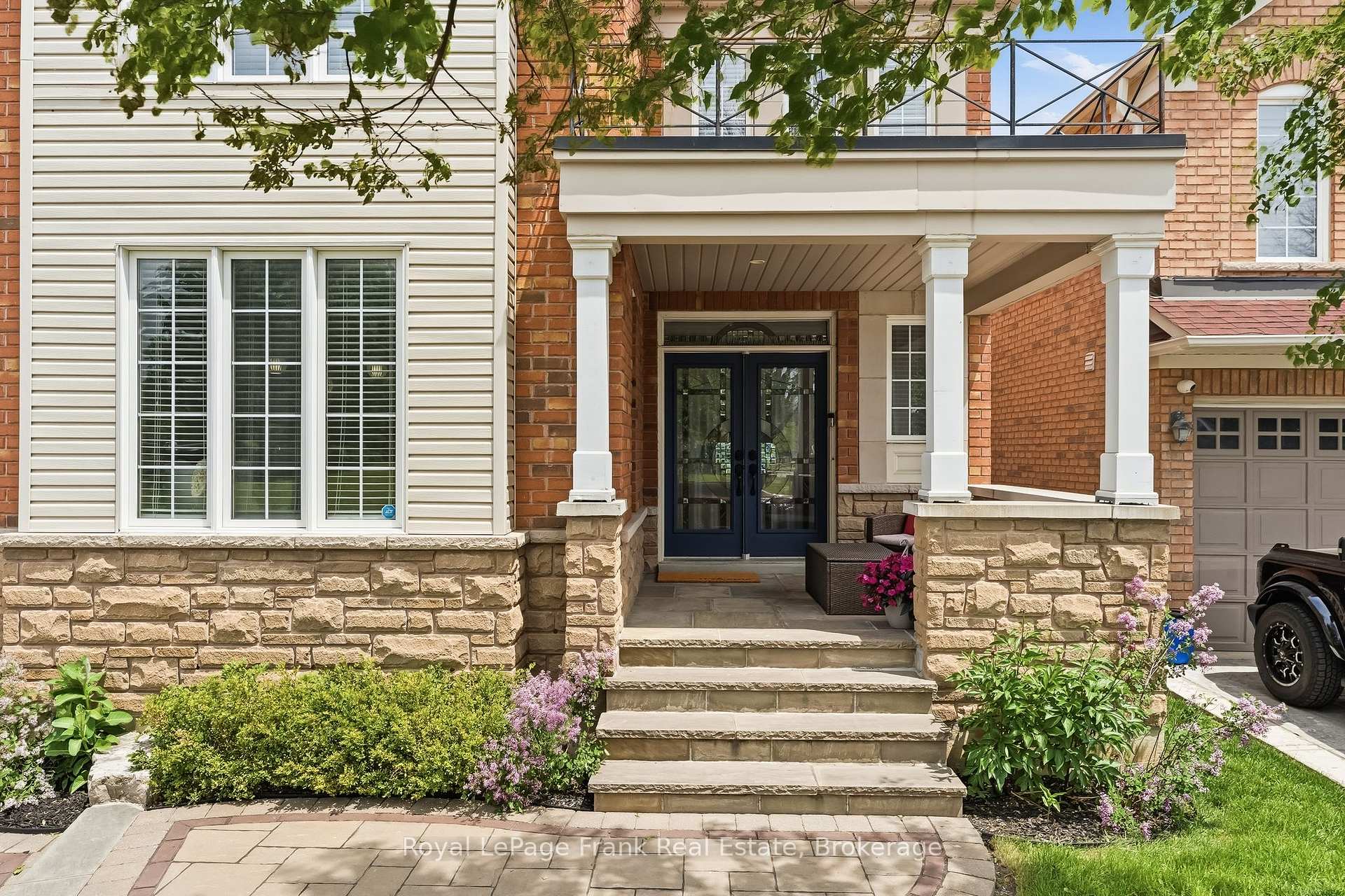 51 Goodhart Crescent, Ajax — photo 3 of 5