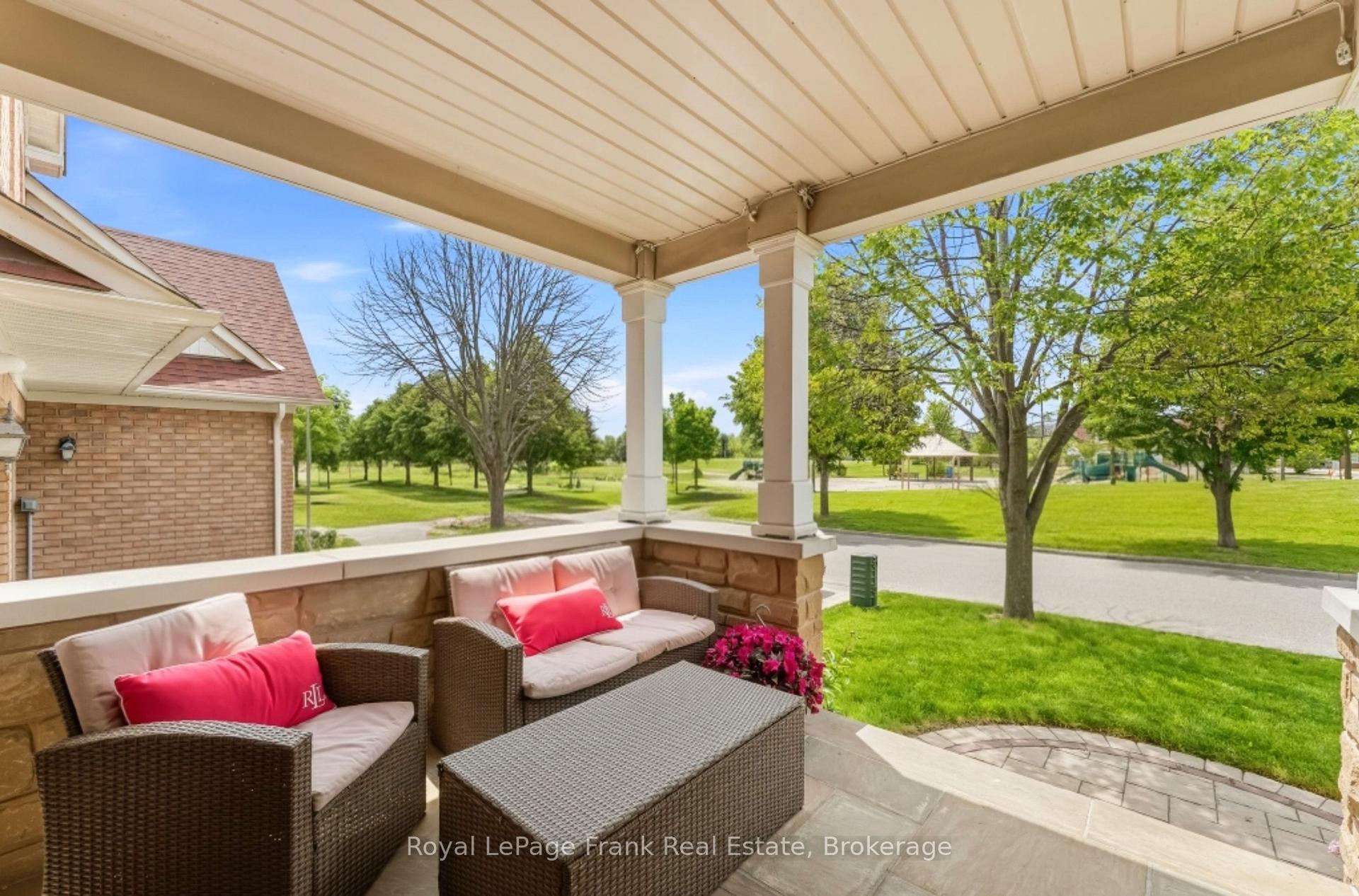 51 Goodhart Crescent, Ajax — photo 4 of 5