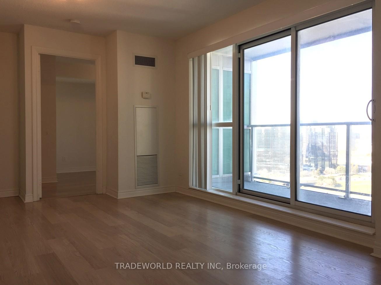 70 Town Centre Court 1904, Toronto E09 — photo 4 of 5