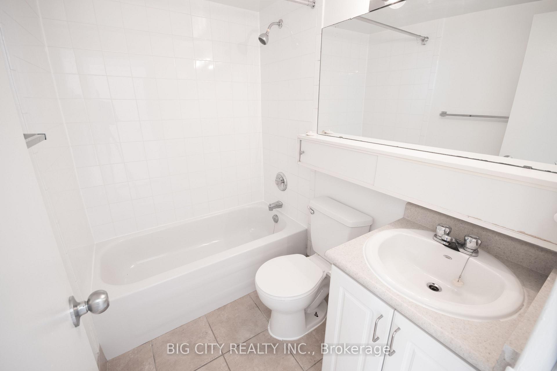70 Cambridge Avenue 22, Toronto E03 — photo 4 of 5
