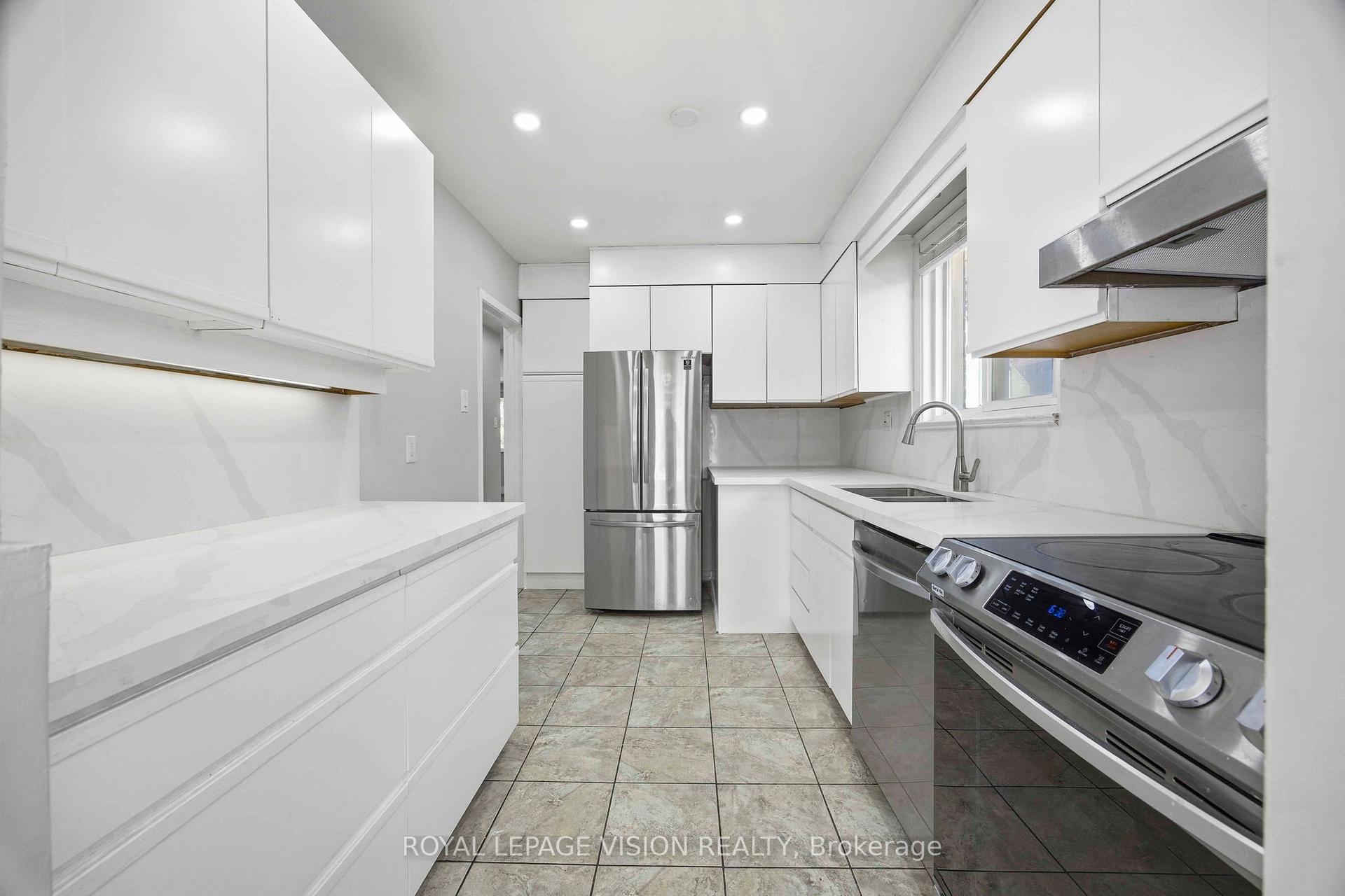 126 MILFORD HAVEN Drive, Toronto E09 — photo 5 of 5