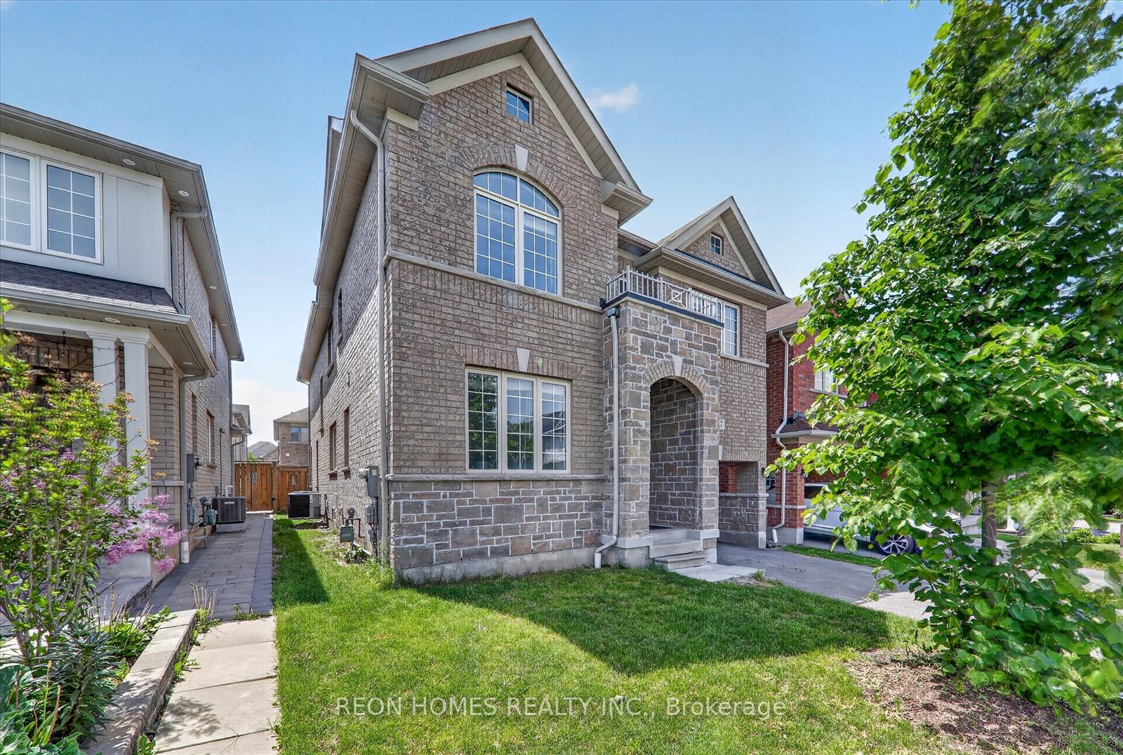 37 Raithby Crescent, Ajax — photo 3 of 5