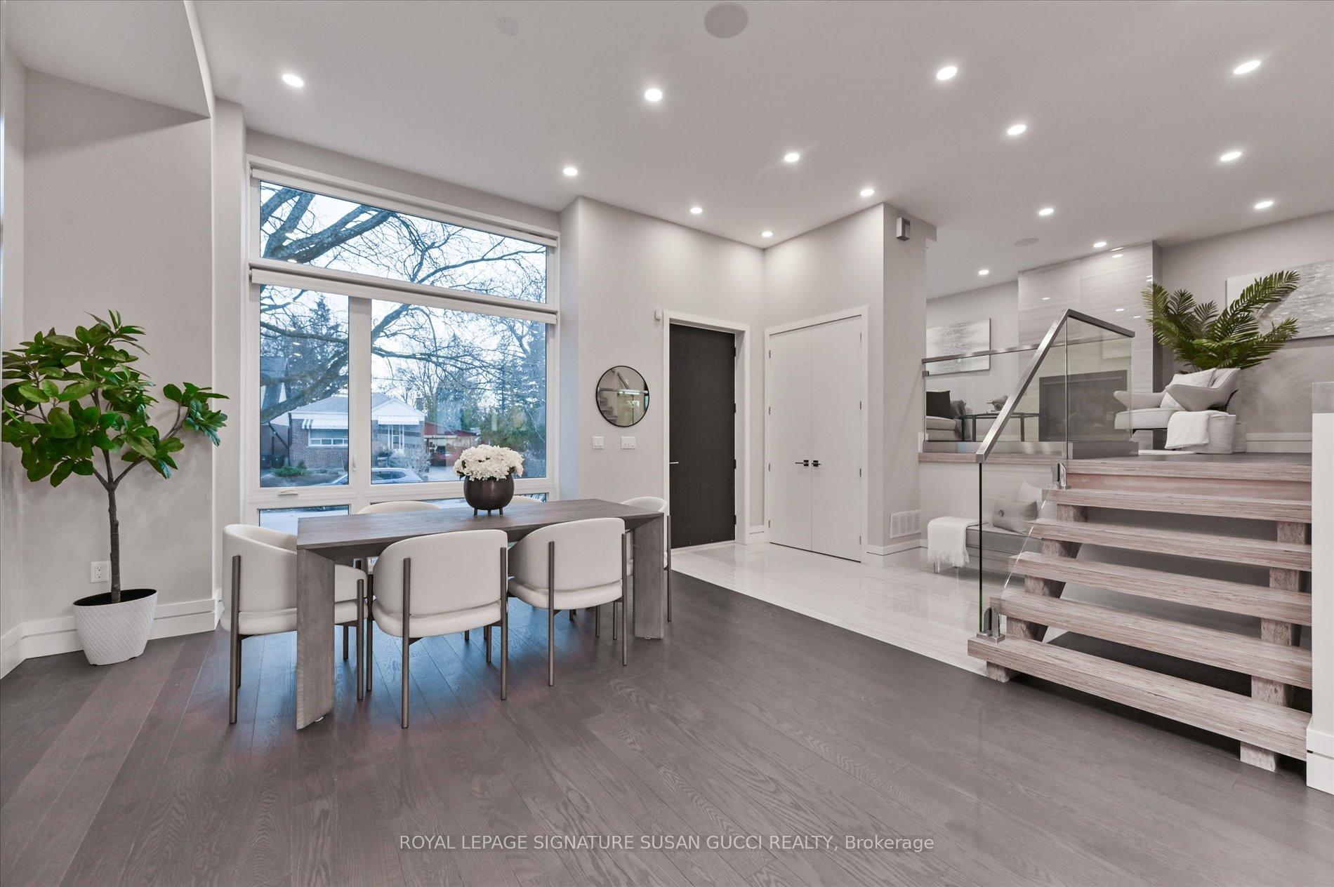 18 Ferris Road, Toronto E03 — photo 5 of 5