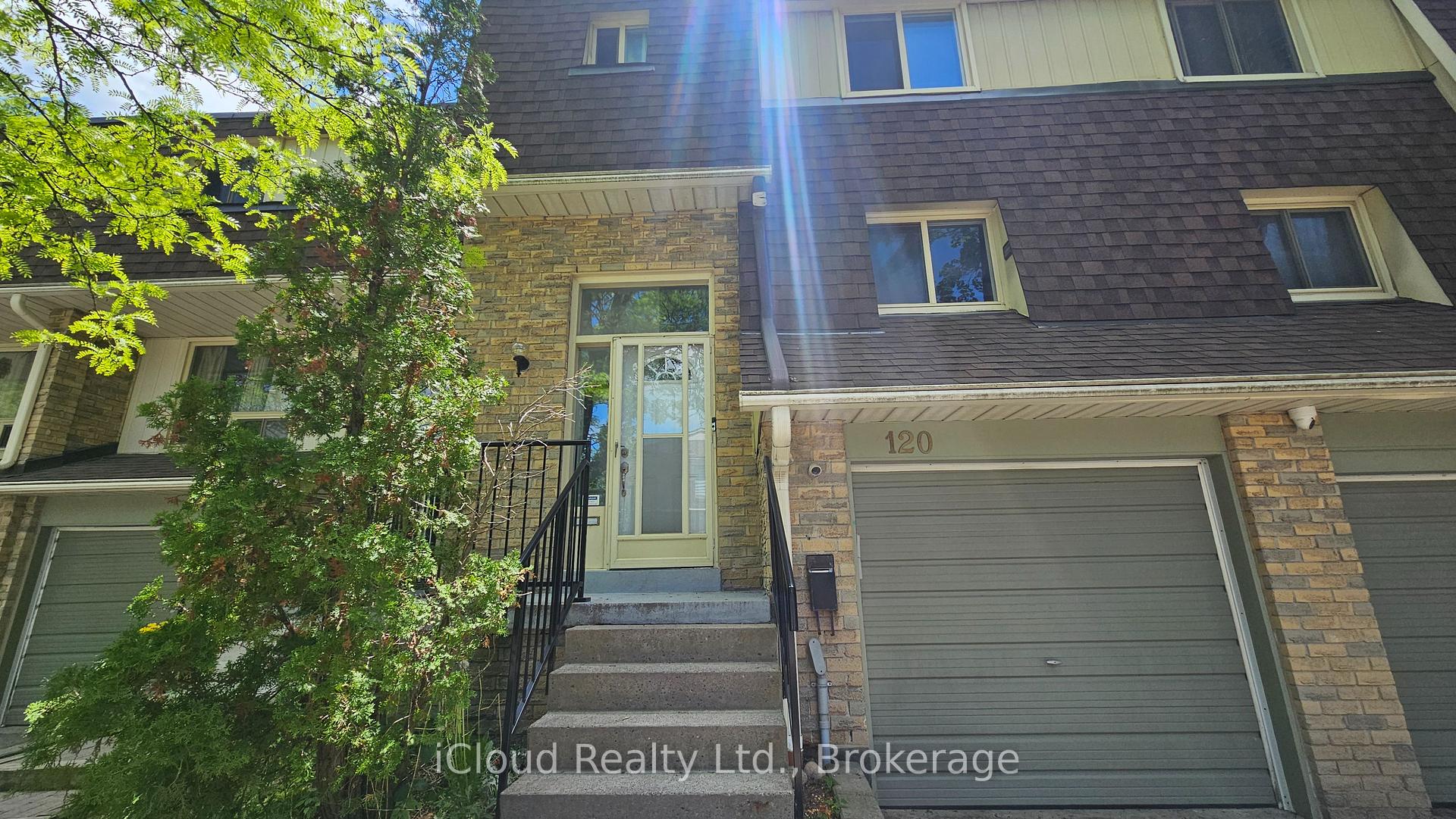 371 Orton Park 120, Toronto E09 — photo 2 of 5