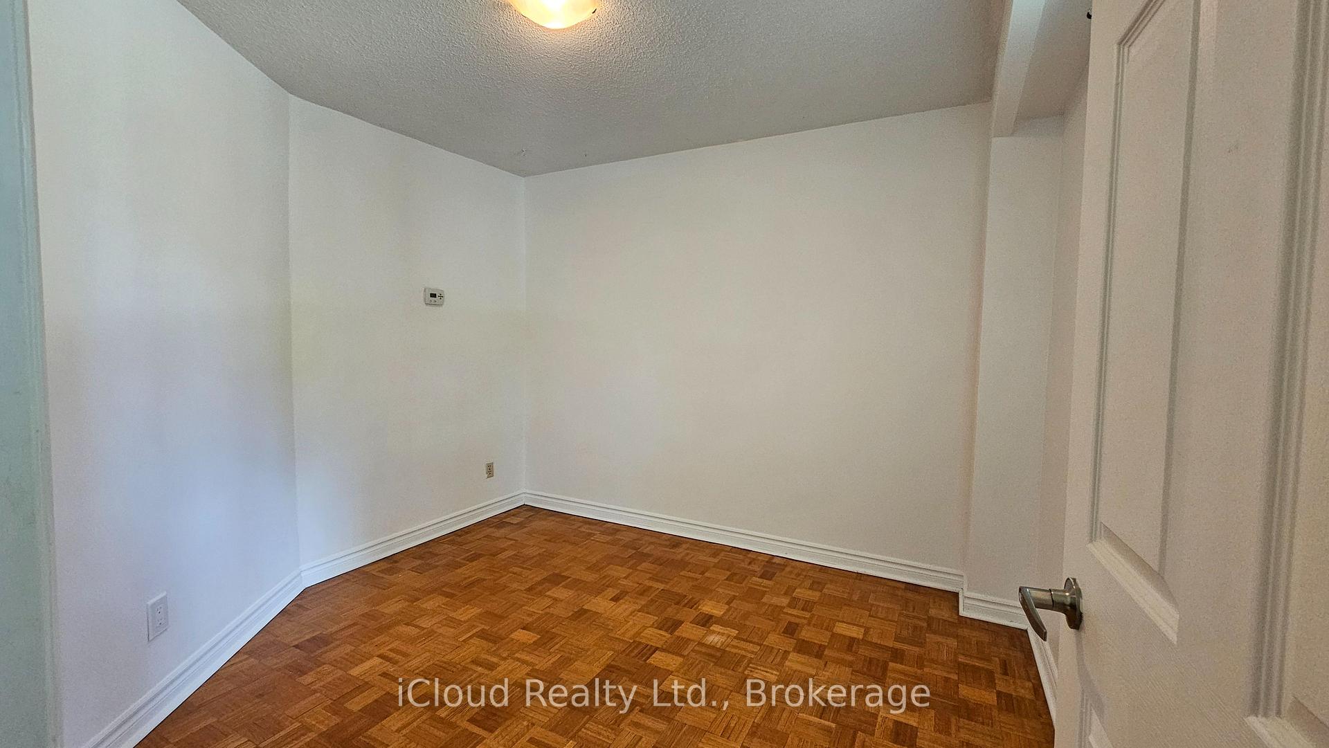 371 Orton Park 120, Toronto E09 — photo 5 of 5