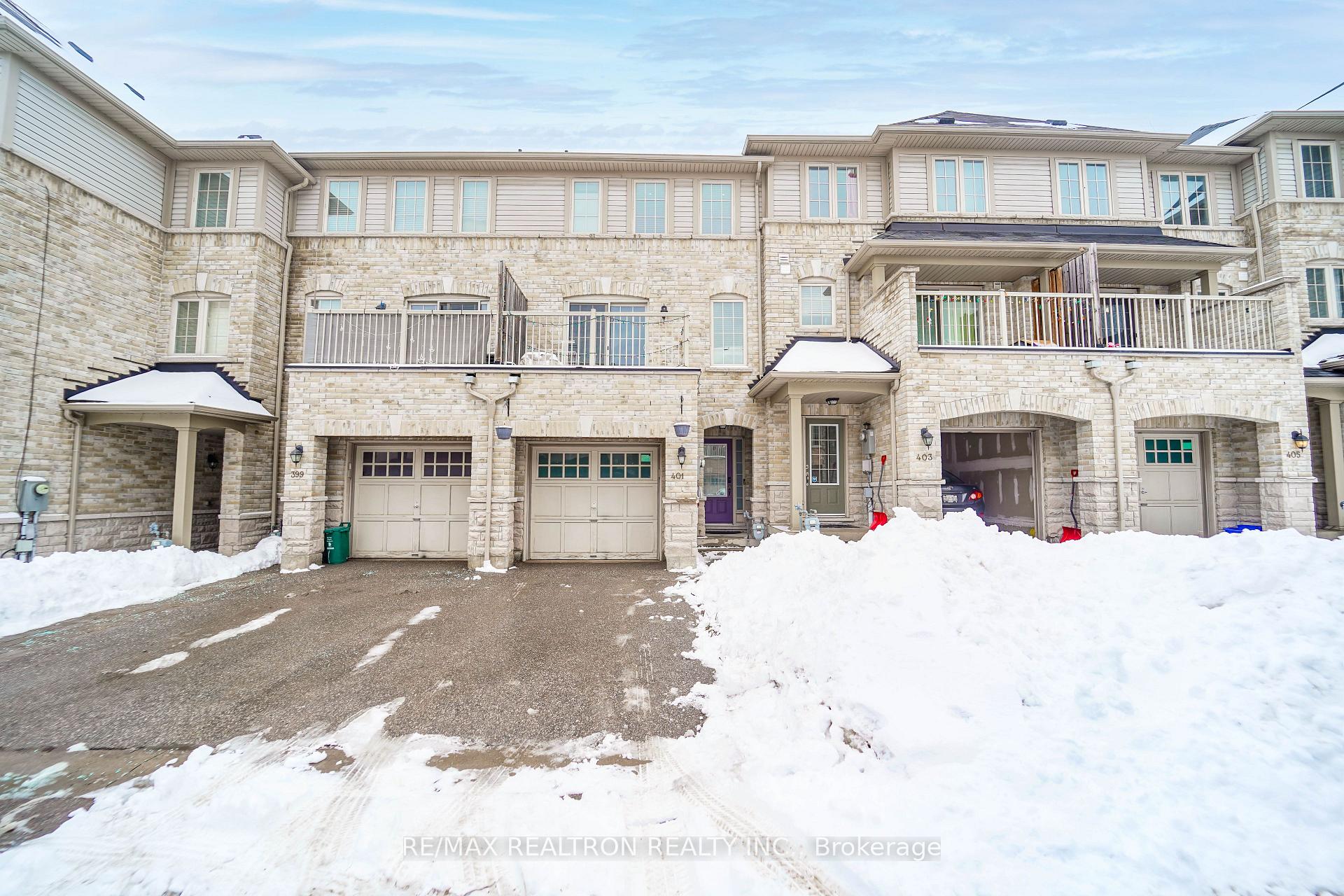 401 Rossland Road E, Ajax — photo 3 of 5