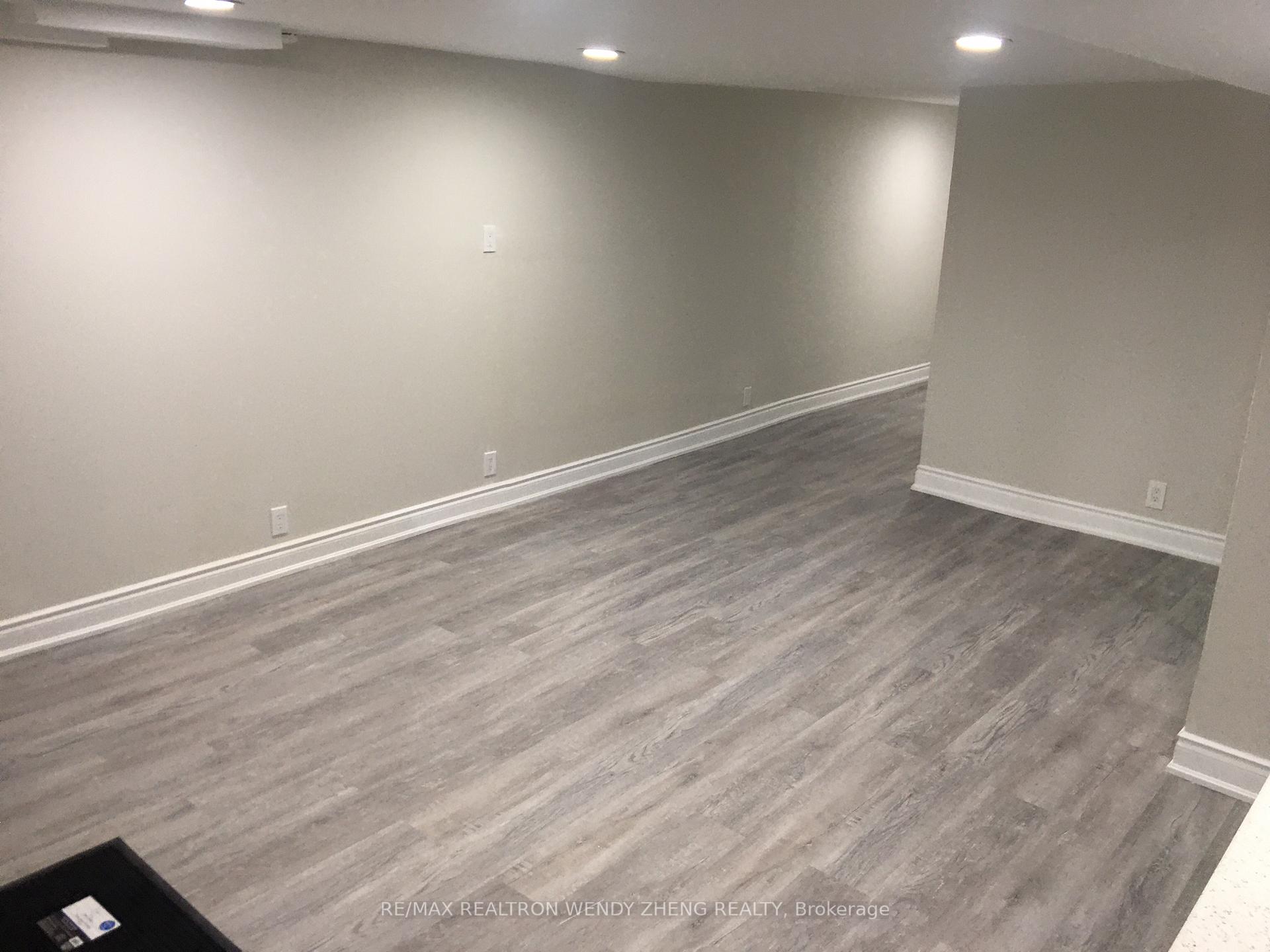 108 Jones Avenue Lower, Toronto E01 — photo 4 of 5