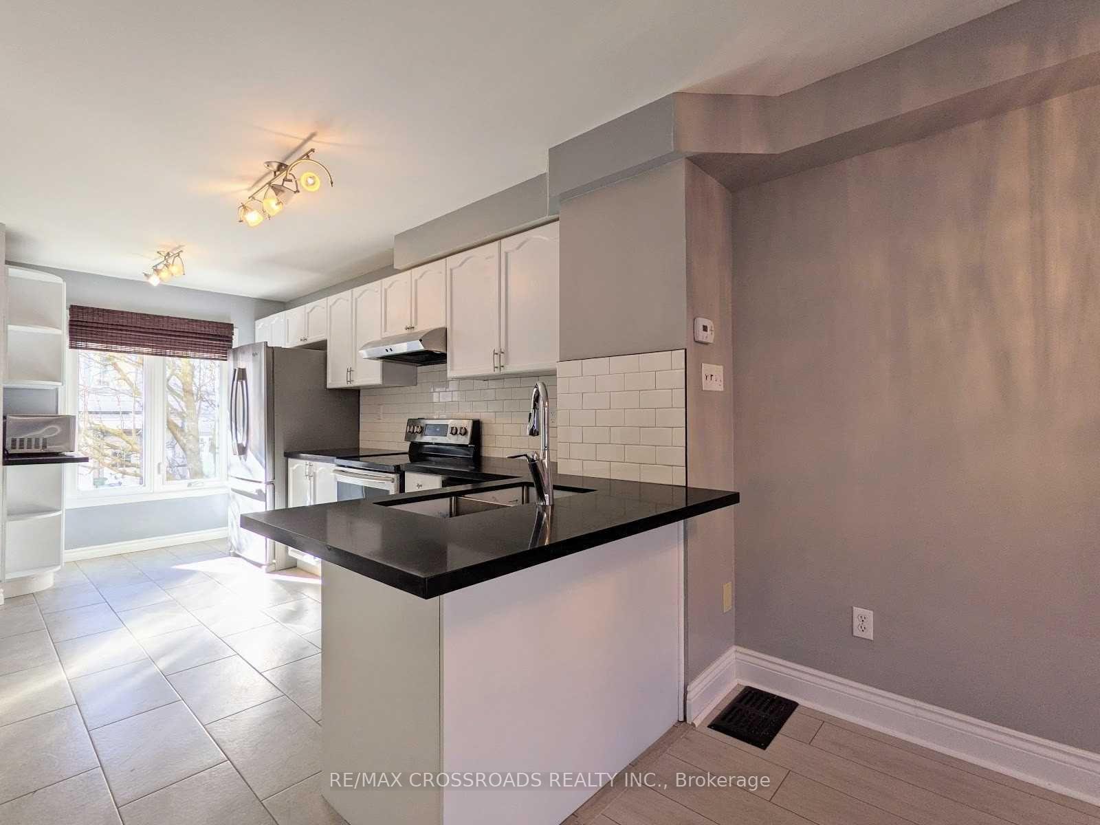 1173 Craven Road, Toronto E01 — photo 3 of 5
