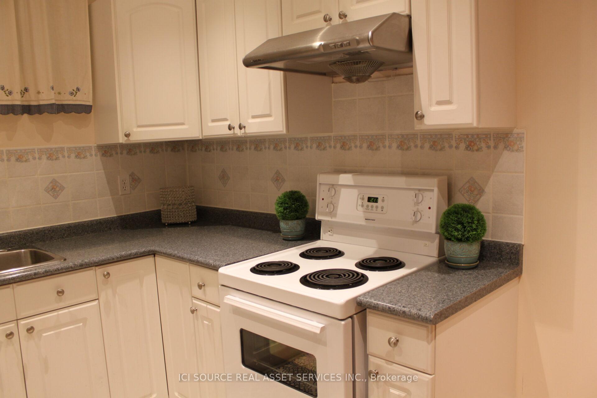 301 Gowan Avenue Basement, Toronto E03 — photo 2 of 5