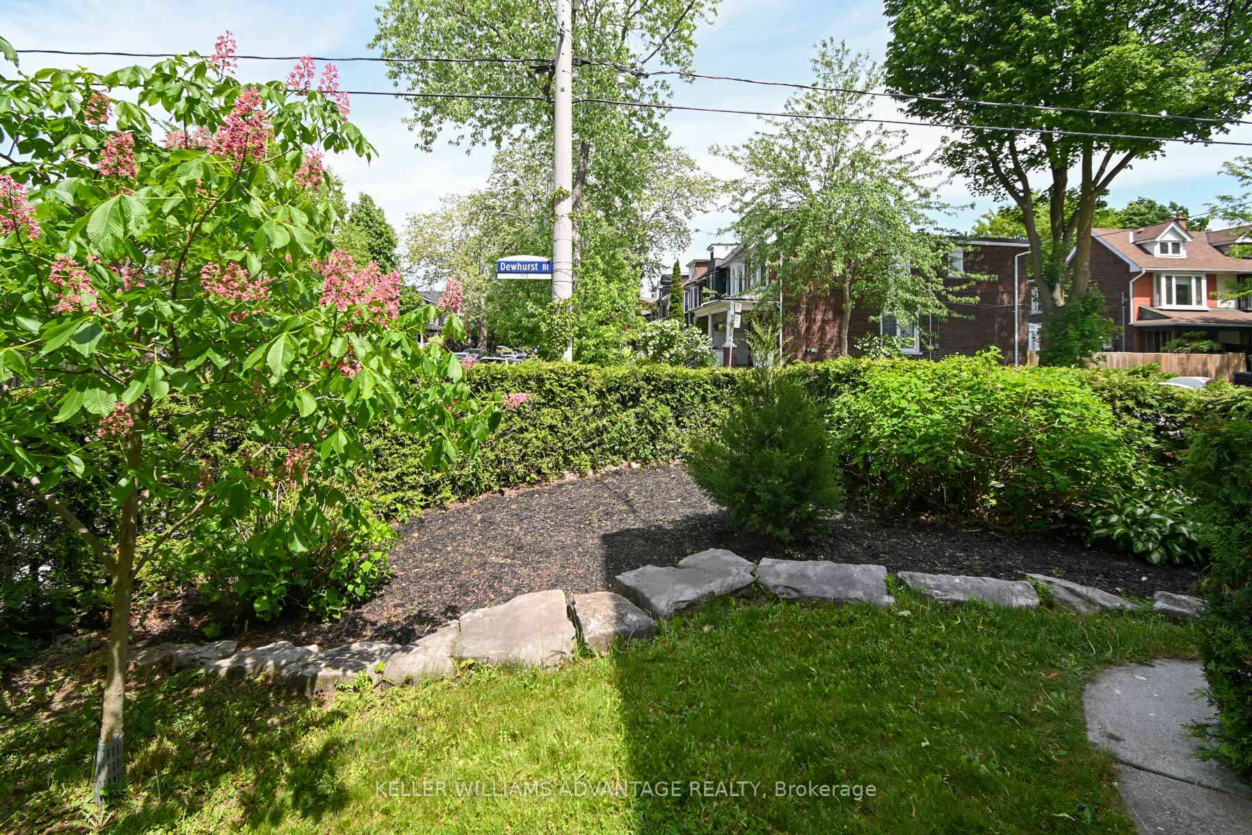 110-112 Dewhurst Boulevard, Toronto E03 — photo 4 of 5
