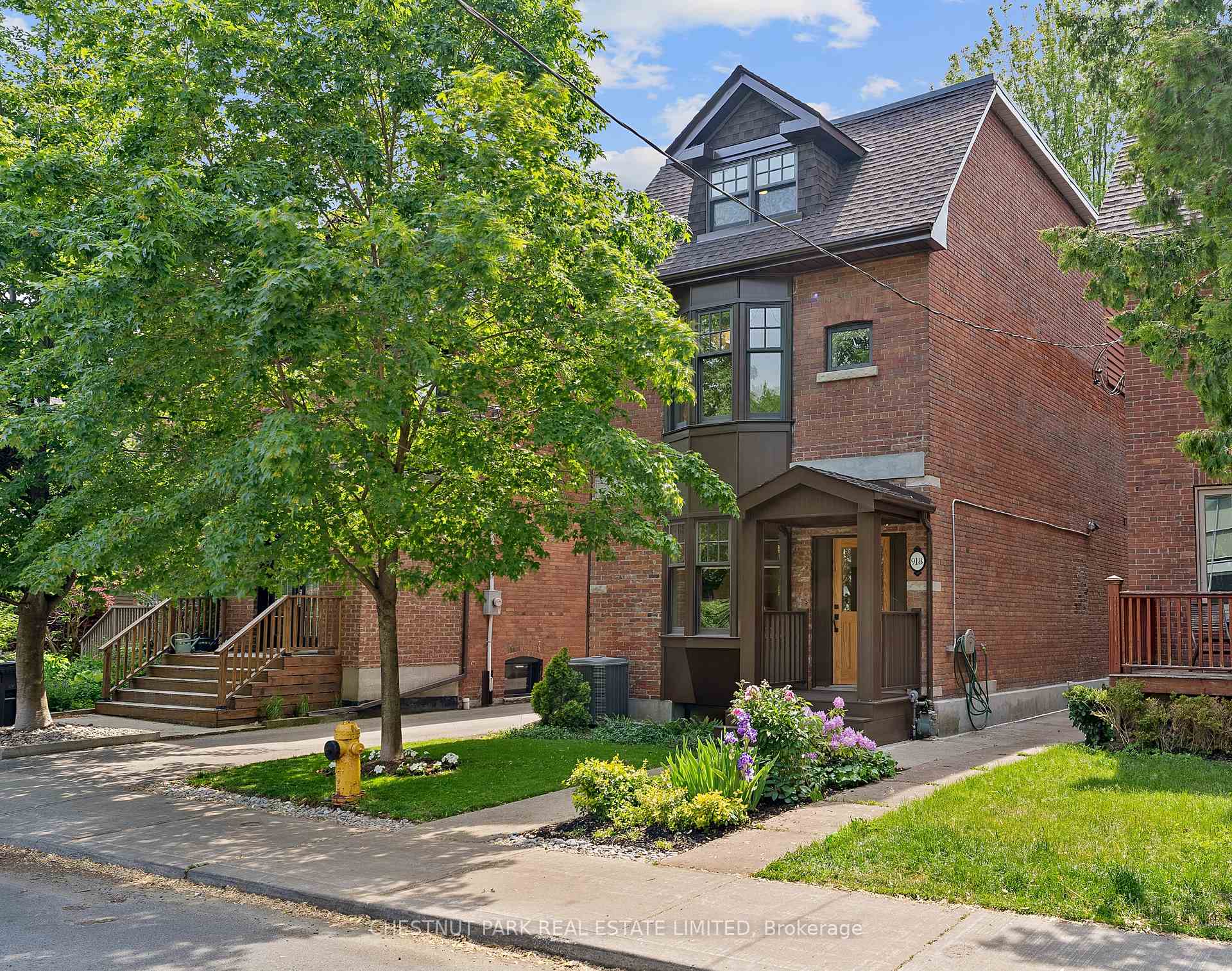 918 Carlaw Avenue, Toronto E03, ON M4K 3L3 — Toronto E03, Ontario