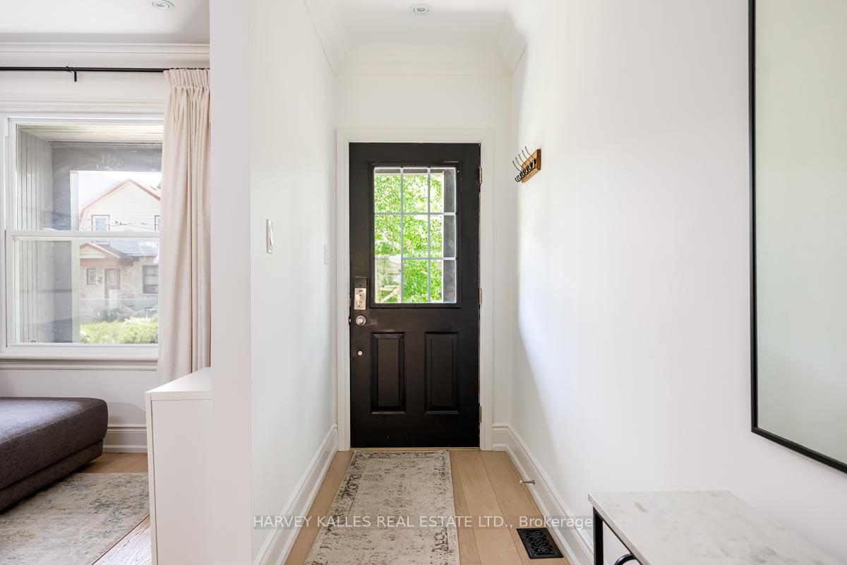 89 Gough Avenue, Toronto E03 — photo 2 of 5
