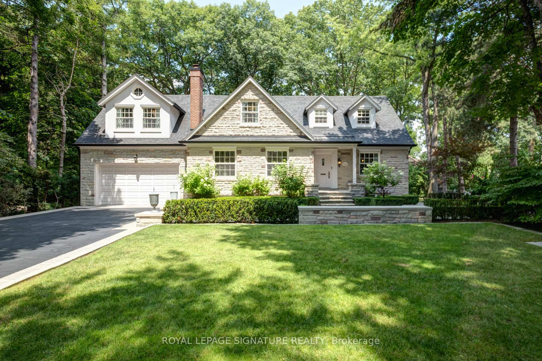 20 Taylor Drive, Toronto E03 — photo 3 of 5