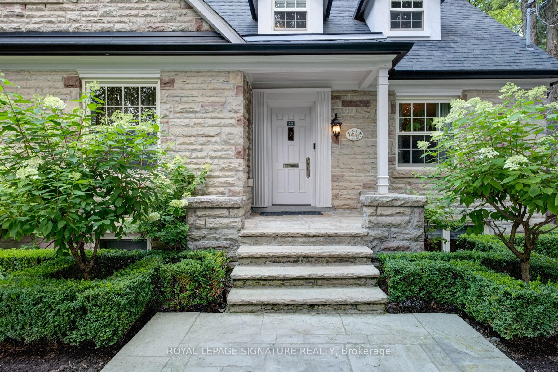 20 Taylor Drive, Toronto E03 — photo 4 of 5