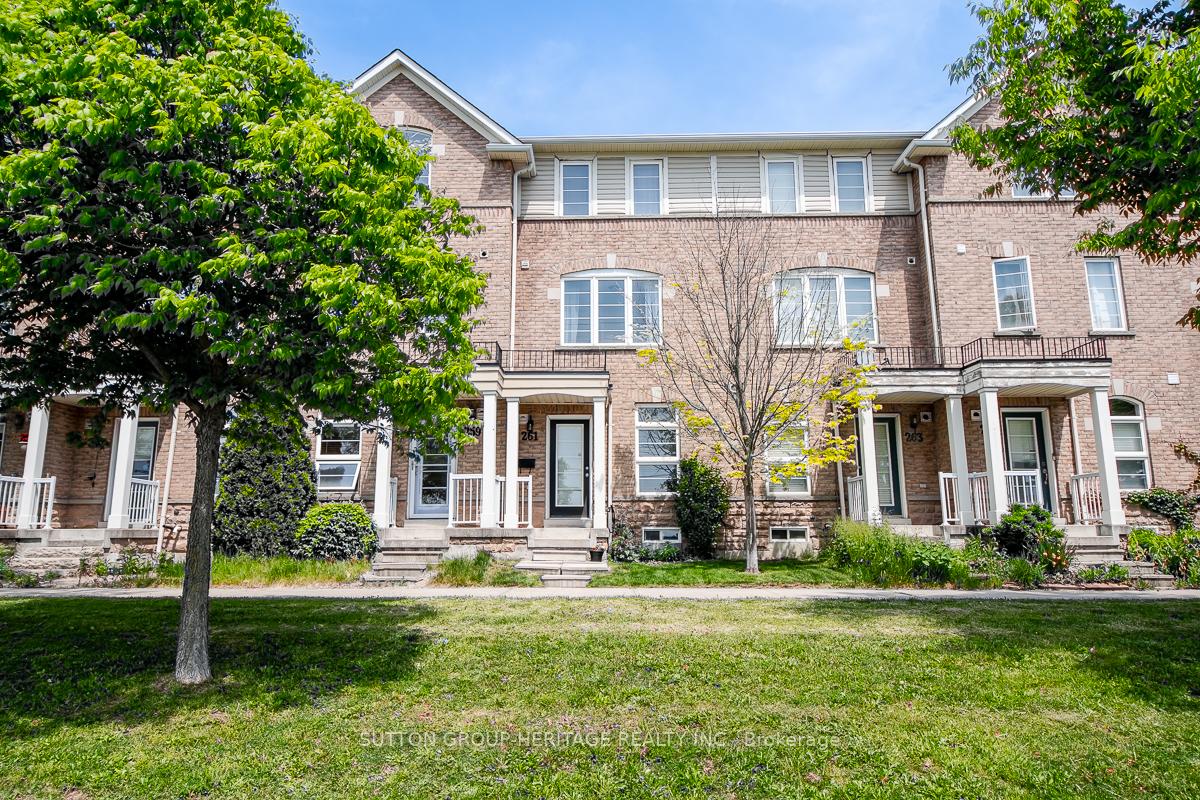 261 Monarch Avenue, Ajax, ON L1S 0A5 — Ajax, Ontario
