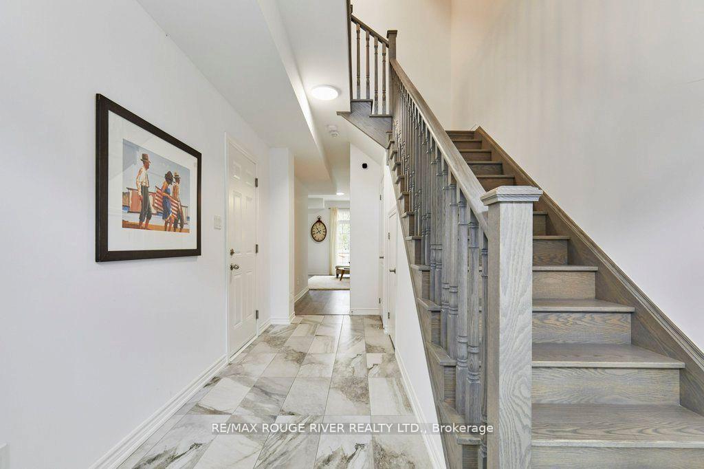 6 Seagrave Lane, Ajax — photo 5 of 5